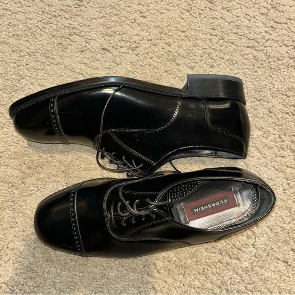 Florsheim Shoes, men’s size 9 - Picture 3 of 7